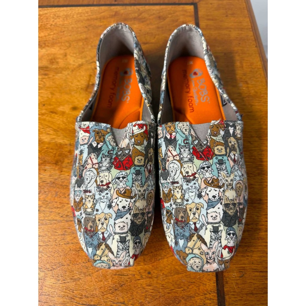Skechers Womens 7 Multicolor BOBS for Dogs and Cats Canvas Slip On Flats 33177